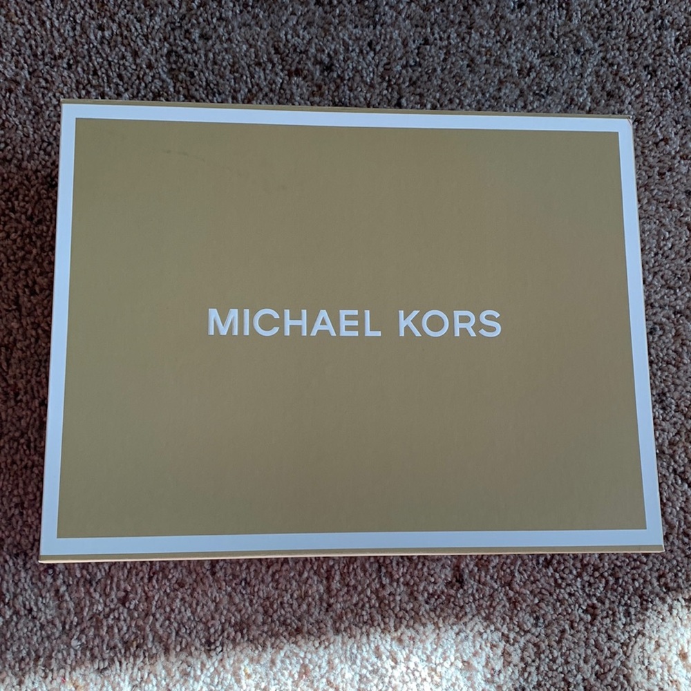 Michael Kors Medium Gift Box